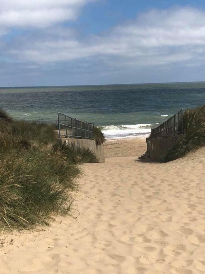 The Pollywiggle, Waxham, Nr Sea Palling Dog Friendly, Private Walk To The Beach Norwich Bagian luar foto